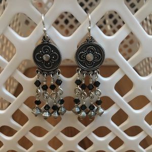 Tres Jolie Earrings